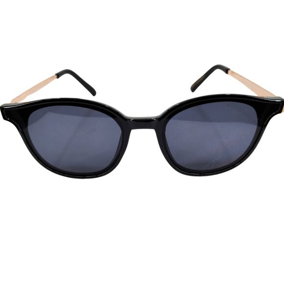 SIMPLY SOUTHERN Black Frame Cats Eye Sunglasses Sunnies 9018 NWT - Picture 1 of 8